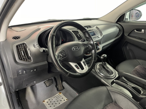 Kia Sportage 2011 Белый